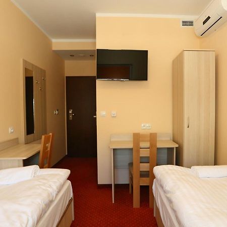 Hostel Zywiec Bagian luar foto