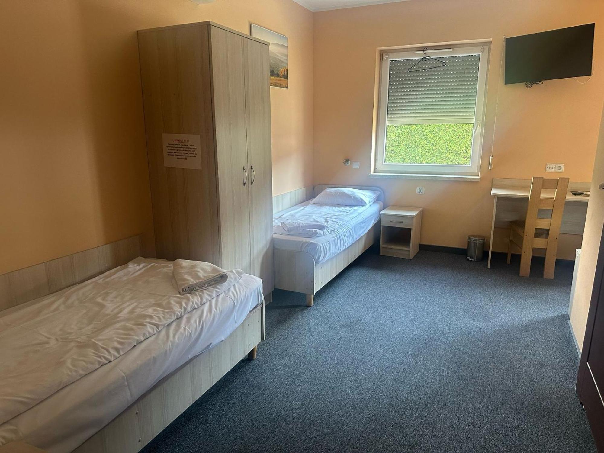 Hostel Zywiec Bagian luar foto