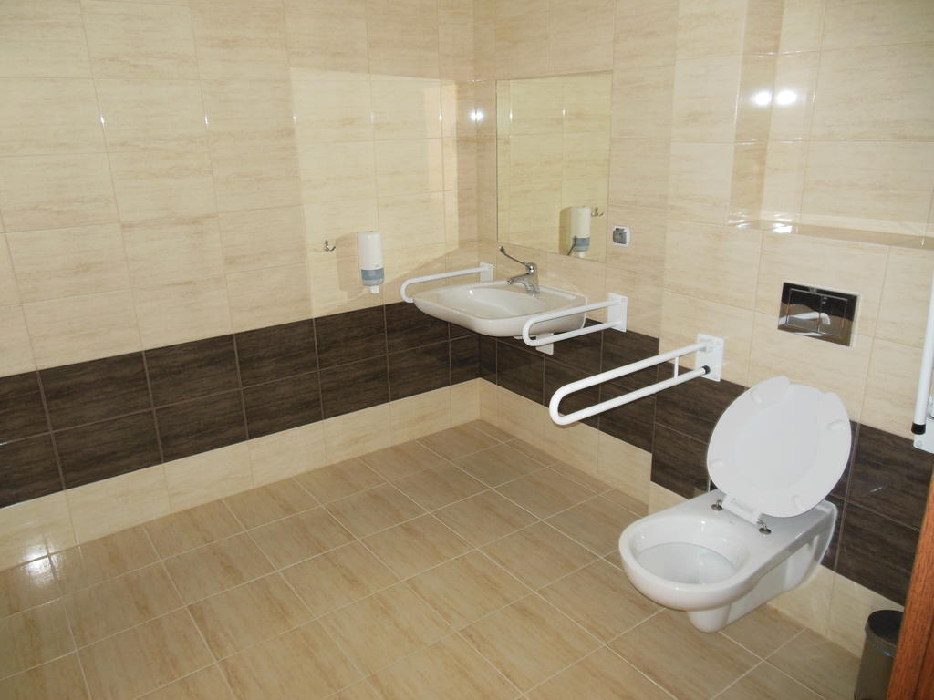 Hostel Zywiec Bagian luar foto